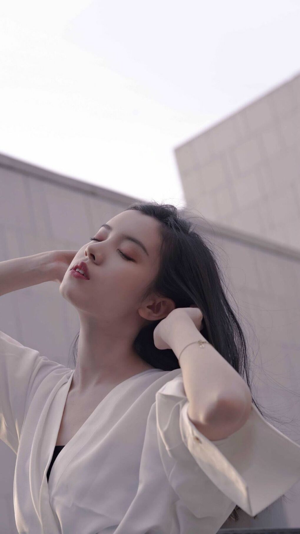 球队主力中锋当选MVP，篮板球碾压对手，篮球中锋是主力吗