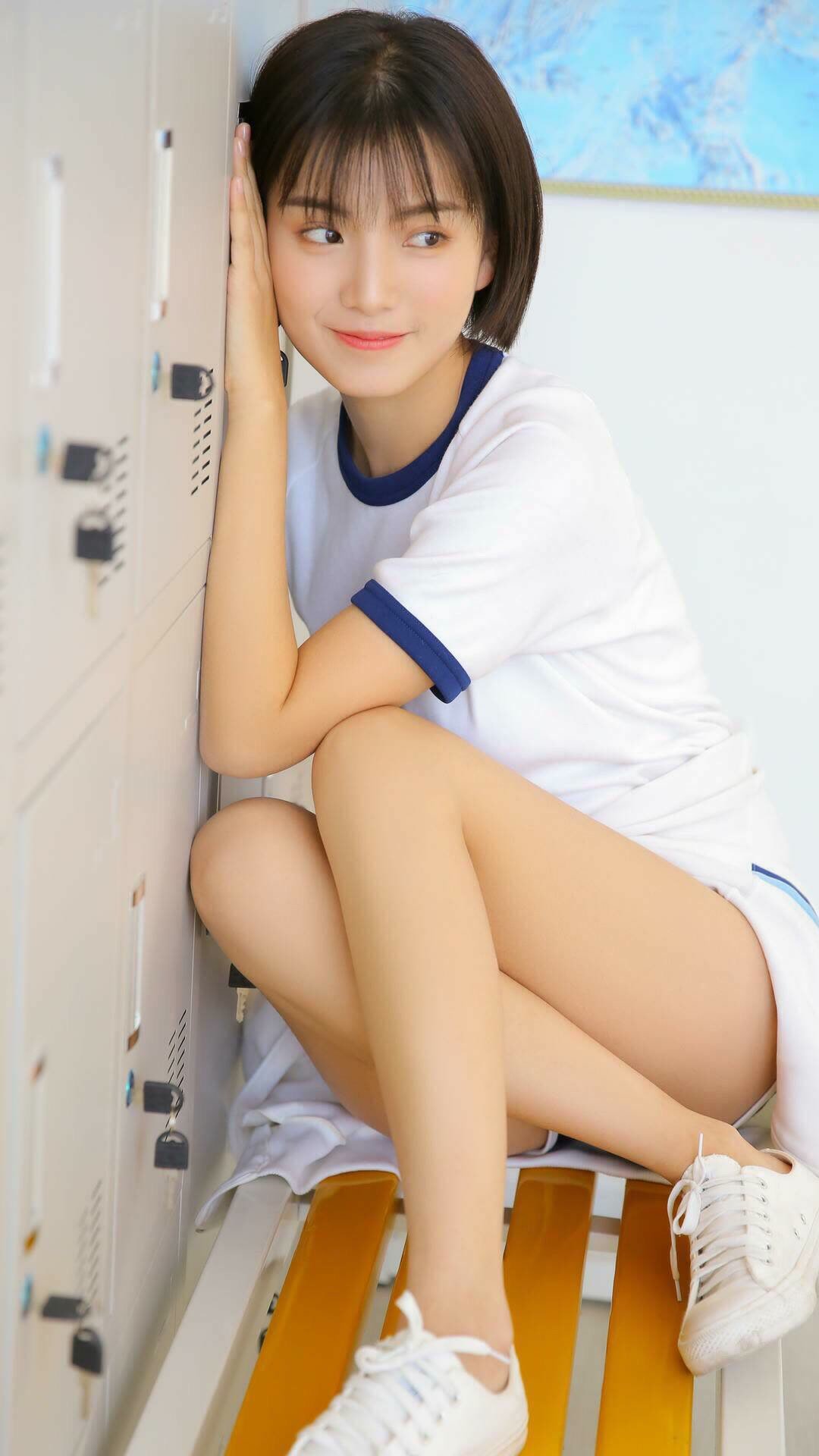 麦基翁稳扎稳打夺得女子200米仰泳金牌，麦基翁 自由泳